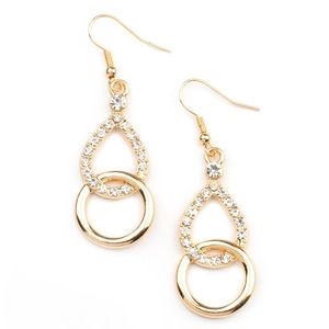 Red Carpet Couture - Gold